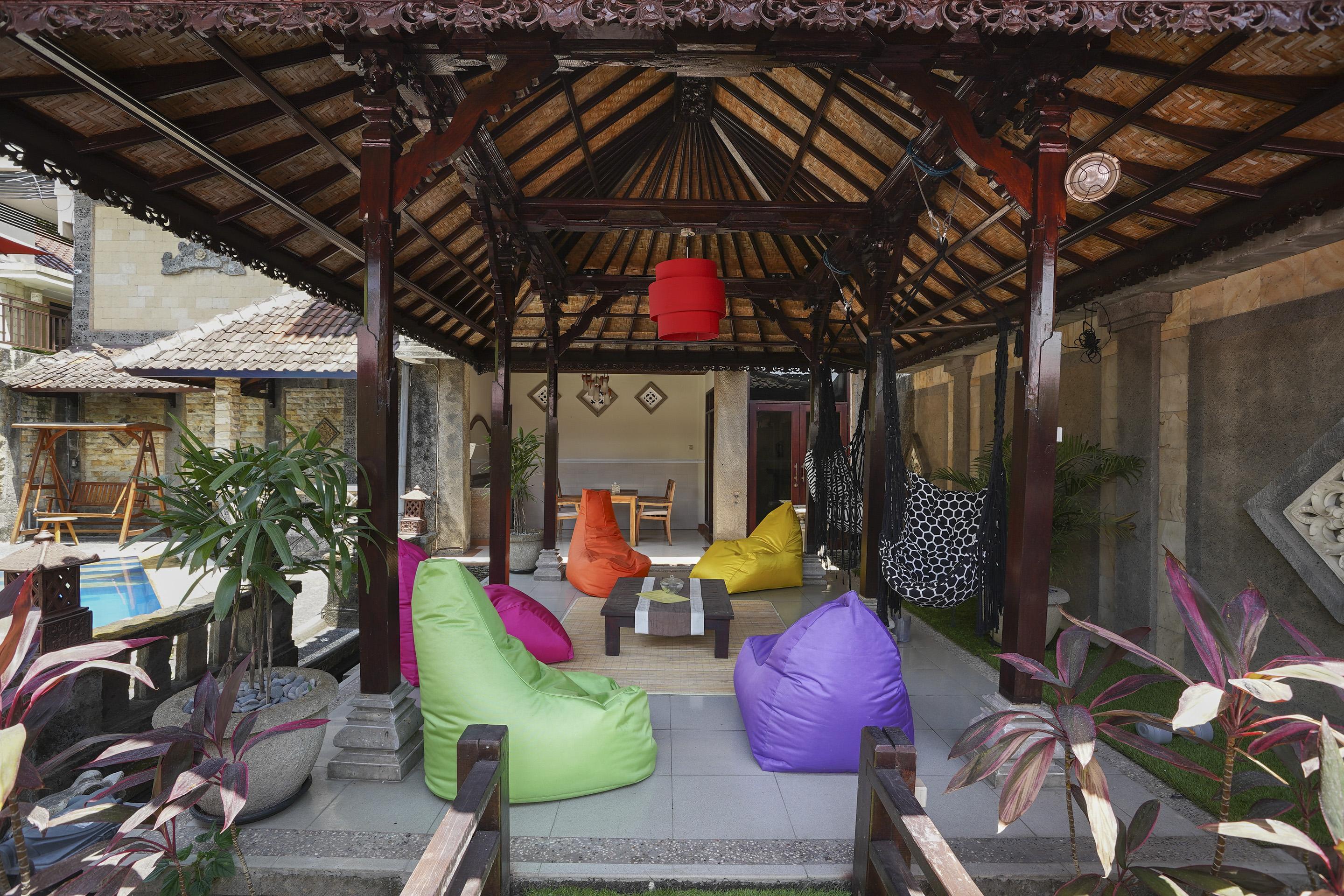 Ketewel Oyo 2321 Griya Shanti Homestay מראה חיצוני תמונה